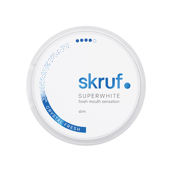 SUPERWHITE Crystal Fresh Extra Strong AW - White round can of Skruf SUPERWHITE Crystal Fresh slim snus with blue text and dot design.